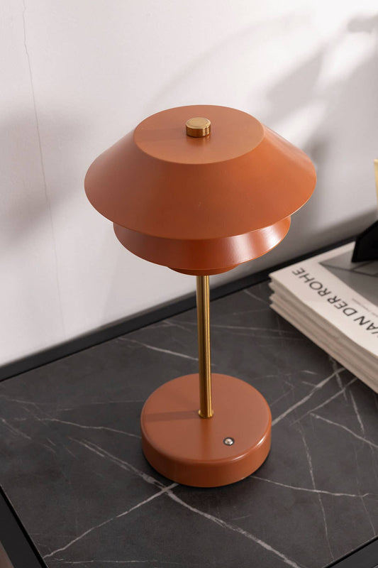 Poul hordozható lámpa