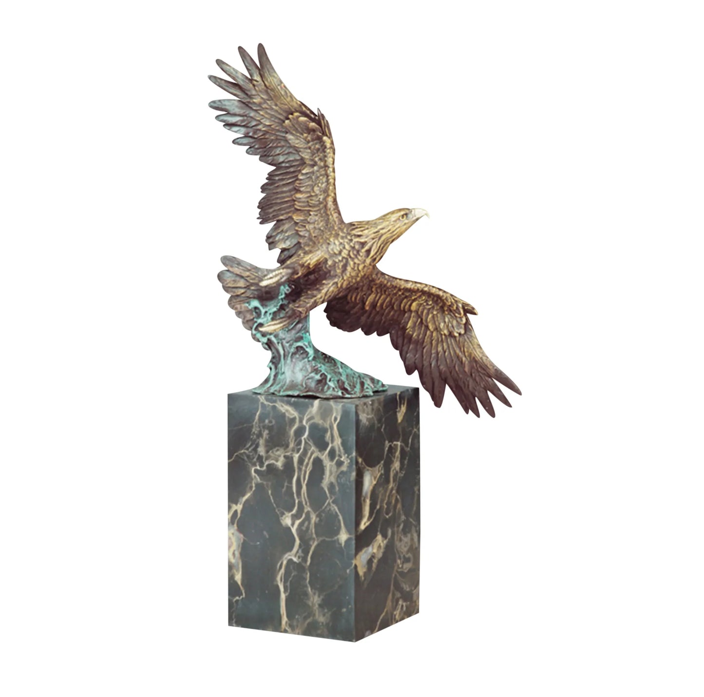 Kitárt szárnyú sas bronz szobor