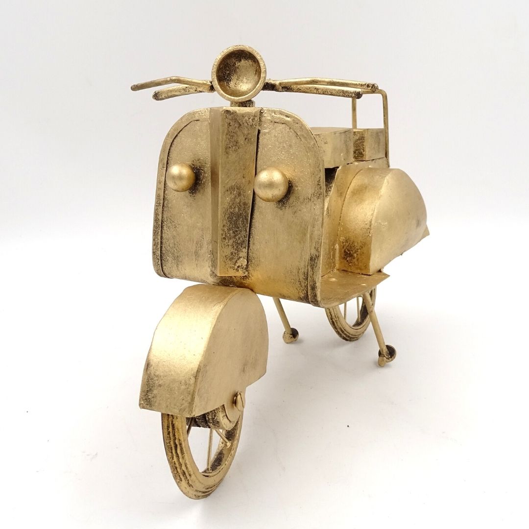 Retro fém robogó modell