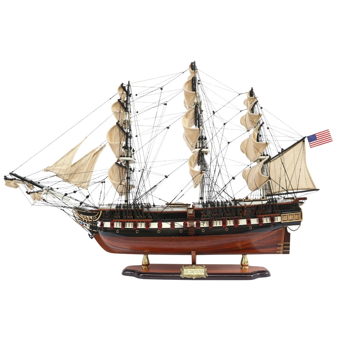 USS Constitution vitorláshajó modell - 100 cm