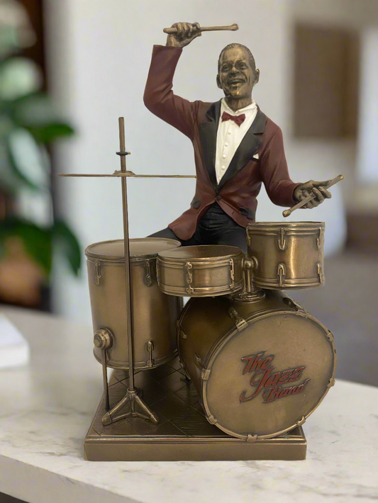 Dobos jazz zenész bronz bevonatú szobor