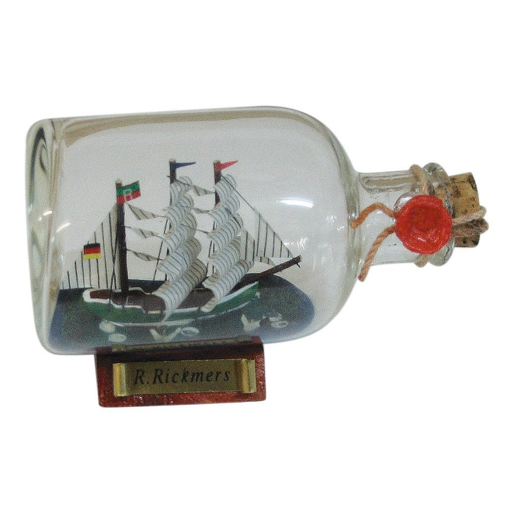 Palackba zárt hajó R. Rickmers - MODIANO