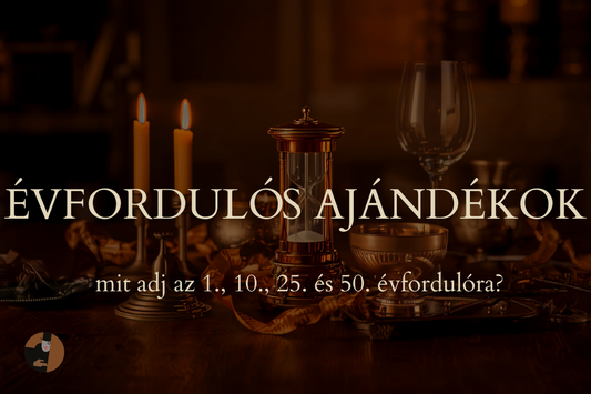 Évfordulós ajándékok – réz dísztárgyak és homokóra gyertyafényben