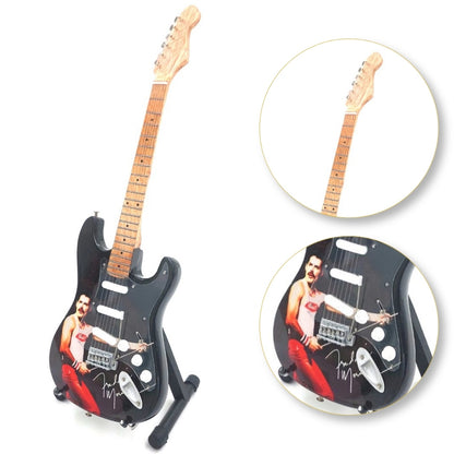 Mini gitár - a Guitar Heroes sorozatból