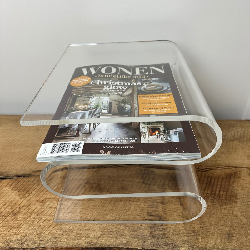 Lisso újságtartó átlátszó
