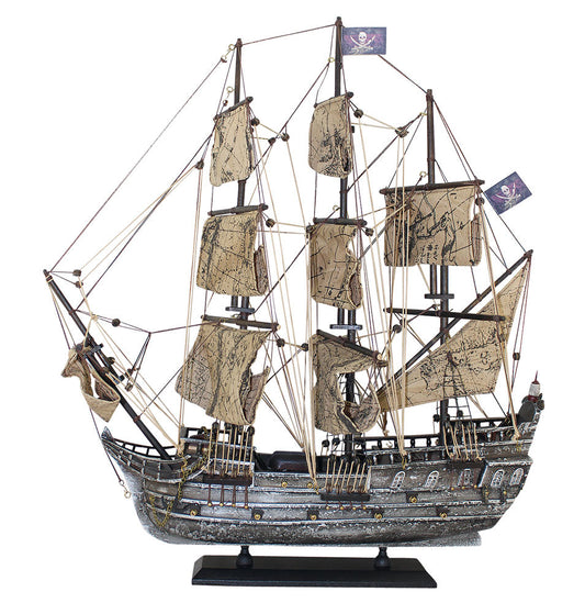 Kalózhajó, fából, szövet vitorlákkal, h: 50 cm, m: 56 cm – régi ezüst kivitelben