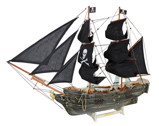 Kalózhajó, fa, vászonvitorlával, h: 78 cm, m: 60 cm – régi kivitelben