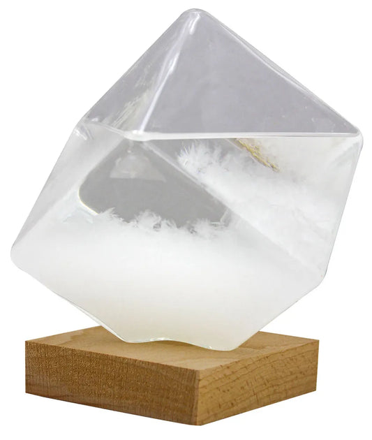 Stormglas kocka alakban, fa talppal, magassága: 14 cm, 8,5x8,5x8,5 cm