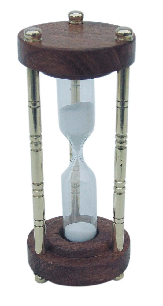 Homokóra, 3 oszlopos, sárgaréz/fa, kb. 3 perc