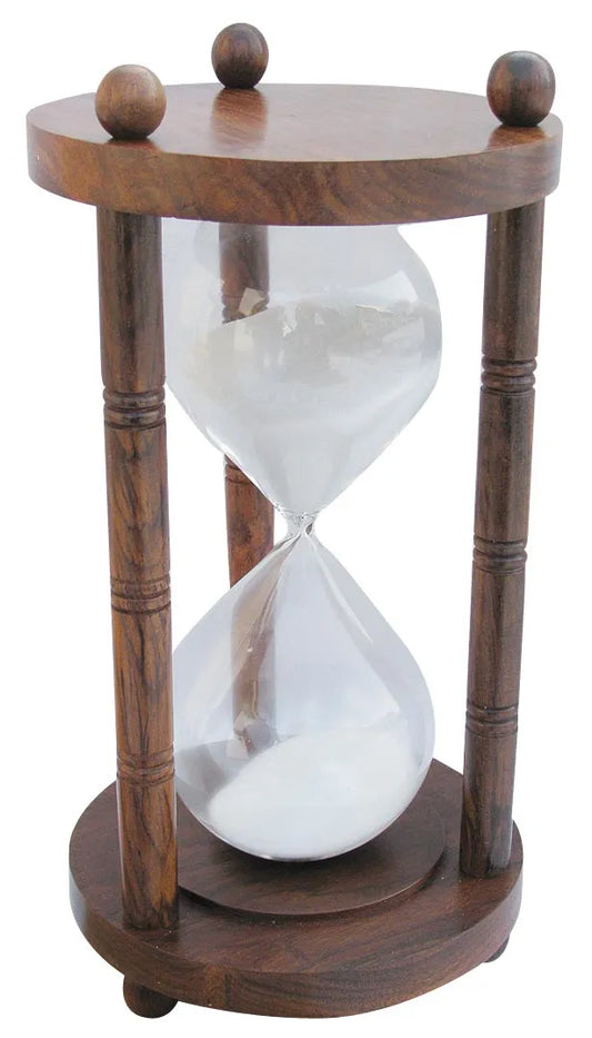 Homokóra, 3 oszlop, fa, kb. 60 perc, m: 24,5 cm, átmérő: 12,5 cm