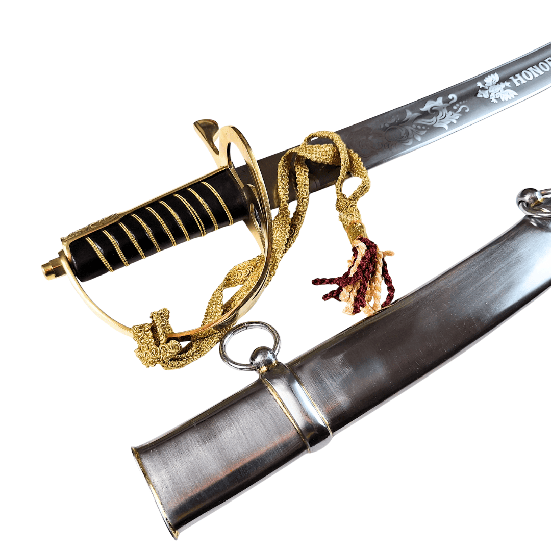 "Radziwiłłówka" lengyel lovassági szablya replika 1917-ből, "Becsület és Haza" felirattal