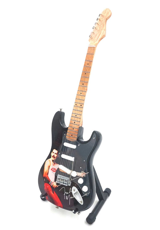 Mini gitár - a Guitar Heroes sorozatból