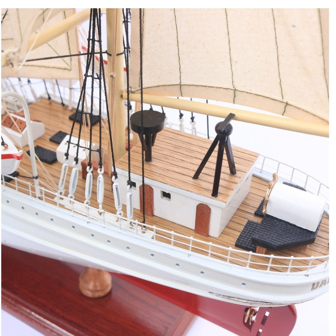 Dar Pomorza vitorláshajó modell - 82 cm