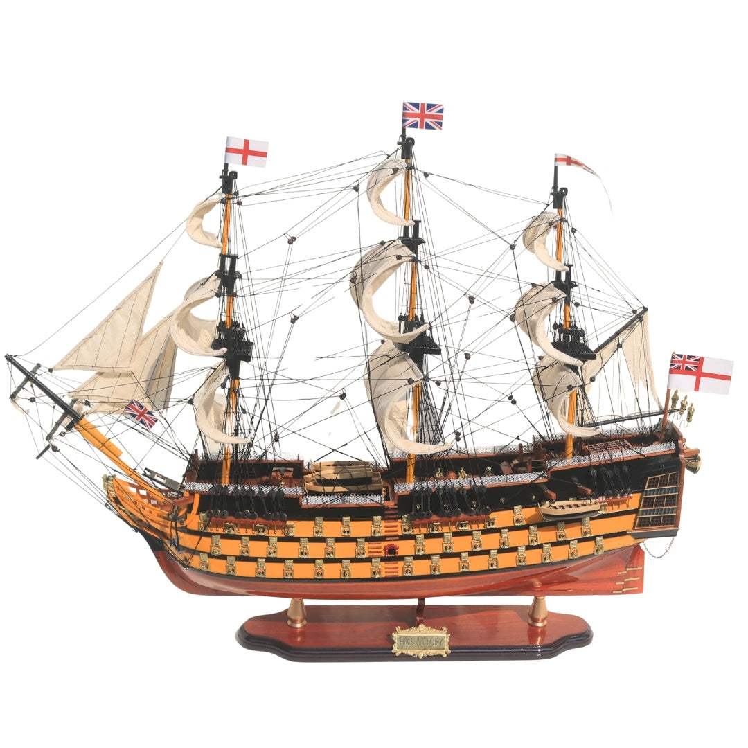 HMS Victory vitorláshajó modell - 80 cm