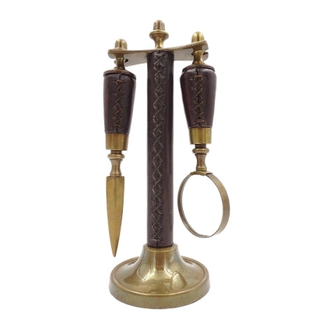 Íróasztali készlet nagyítóval és papírvágó késsel