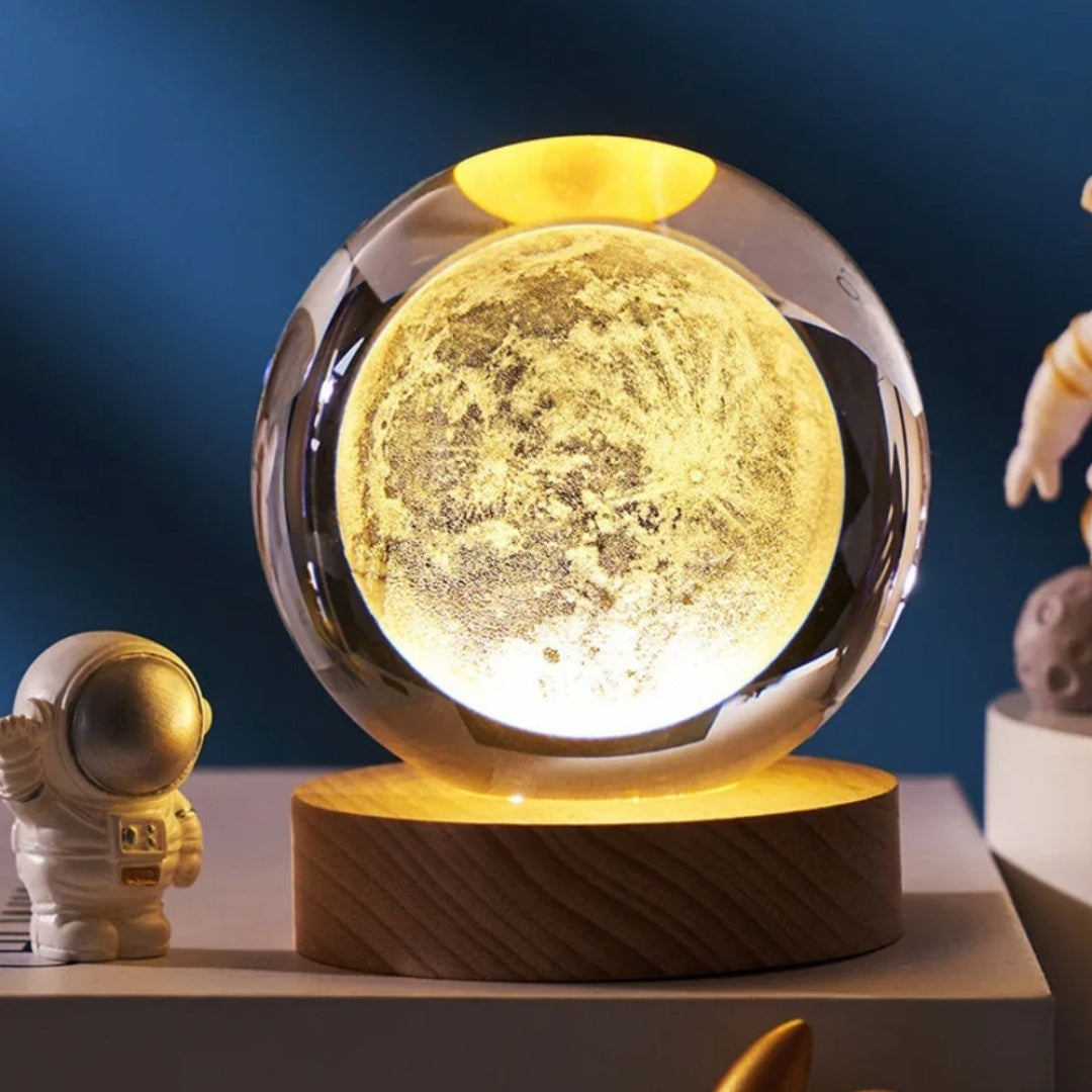 Világító dekoratív kristálygömb fa talapon