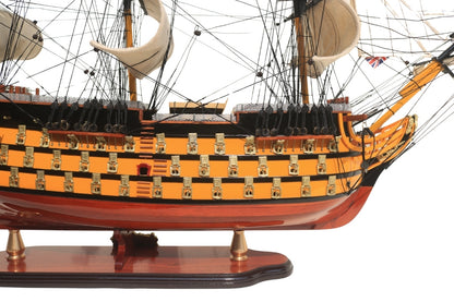 HMS Victory vitorláshajó modell - 80 cm