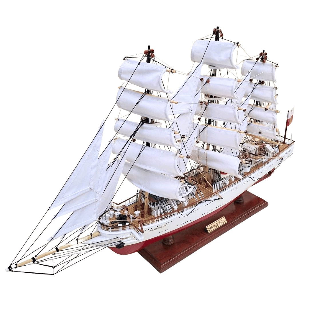 Dar Młodzieży vitorláshajó modell - 71 cm