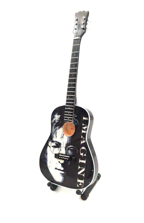 Mini gitár John Lennon stílusában
