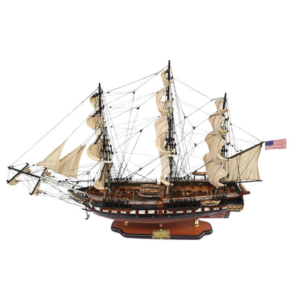 USS Constitution vitorláshajó modell - 100 cm