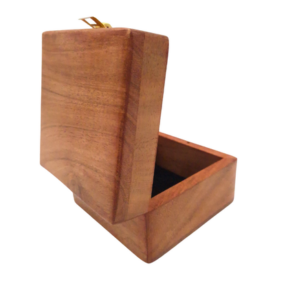 Fadoboz 6 x 6 x 4 cm