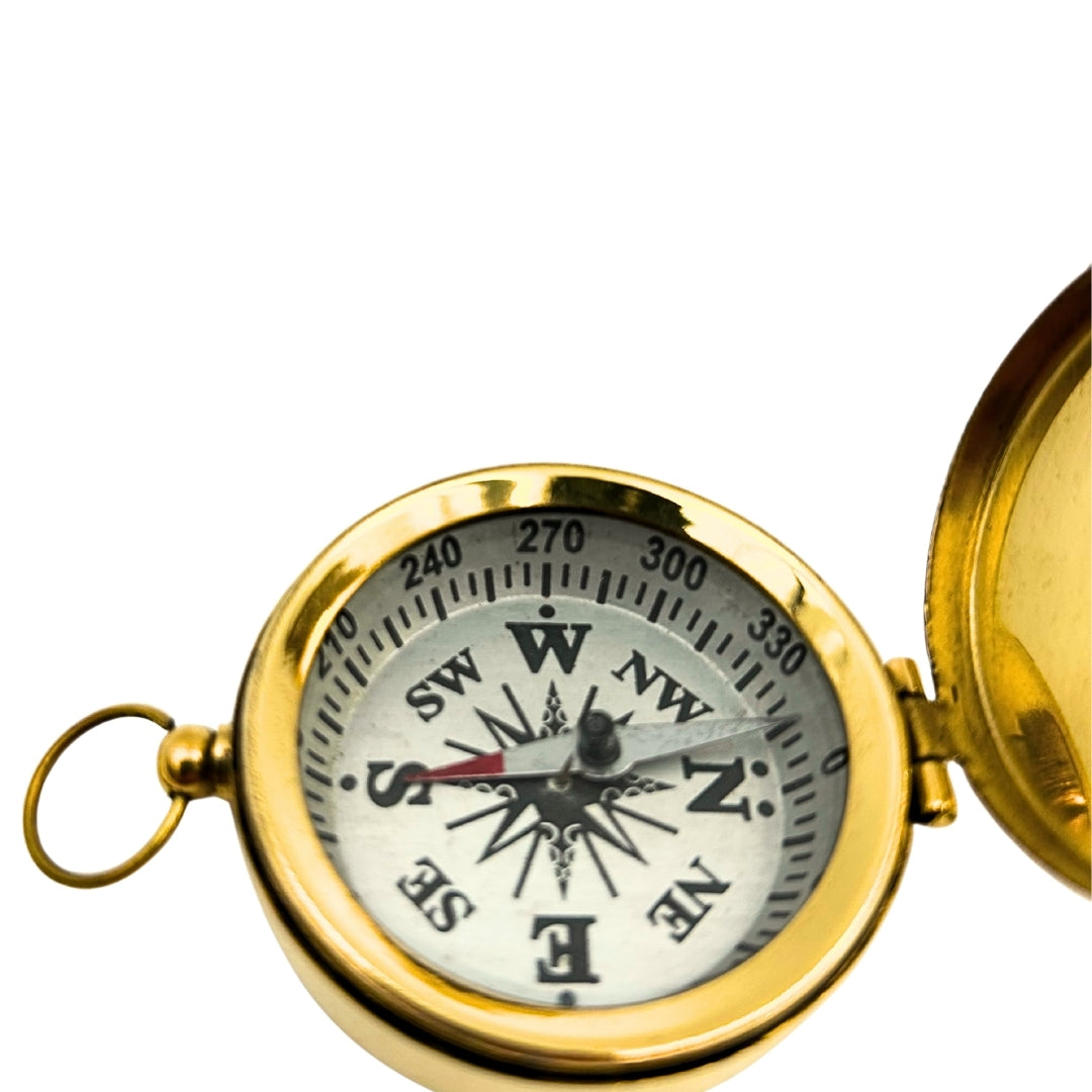 Réz iránytű burkolattal