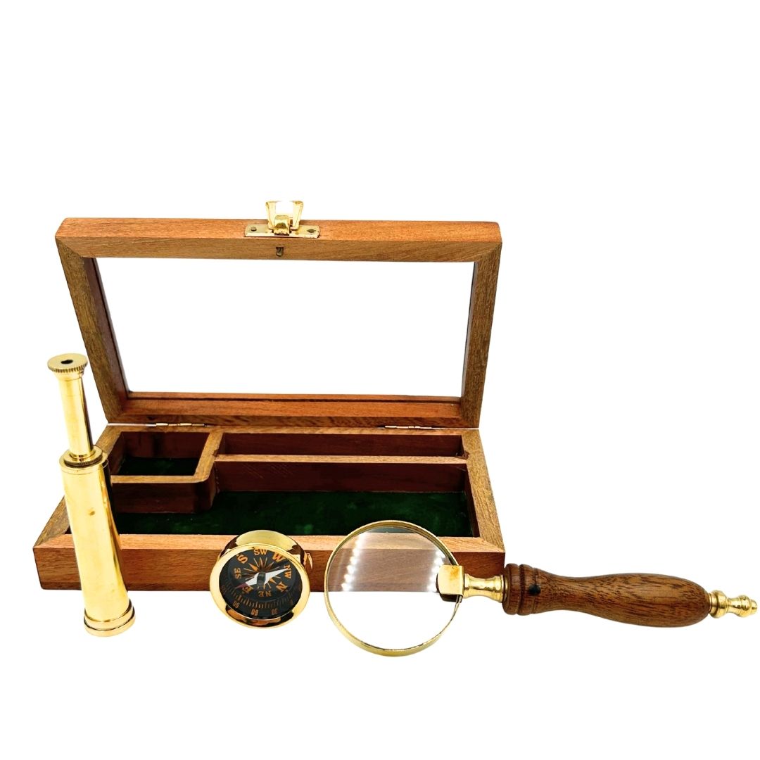 Utazó Készlet – Távcső + Iránytű + Nagyító Fa Dobozban –