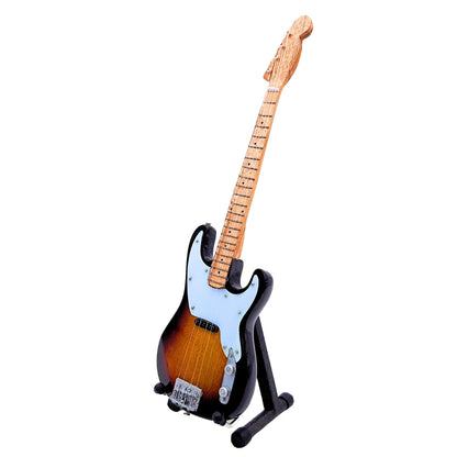 Mini gitár Sting stílusában
