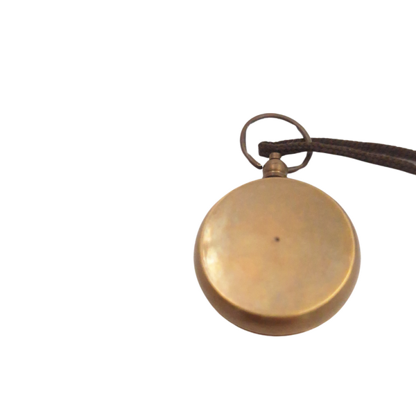 Iránytű kulcstartó – ajándék utazónak