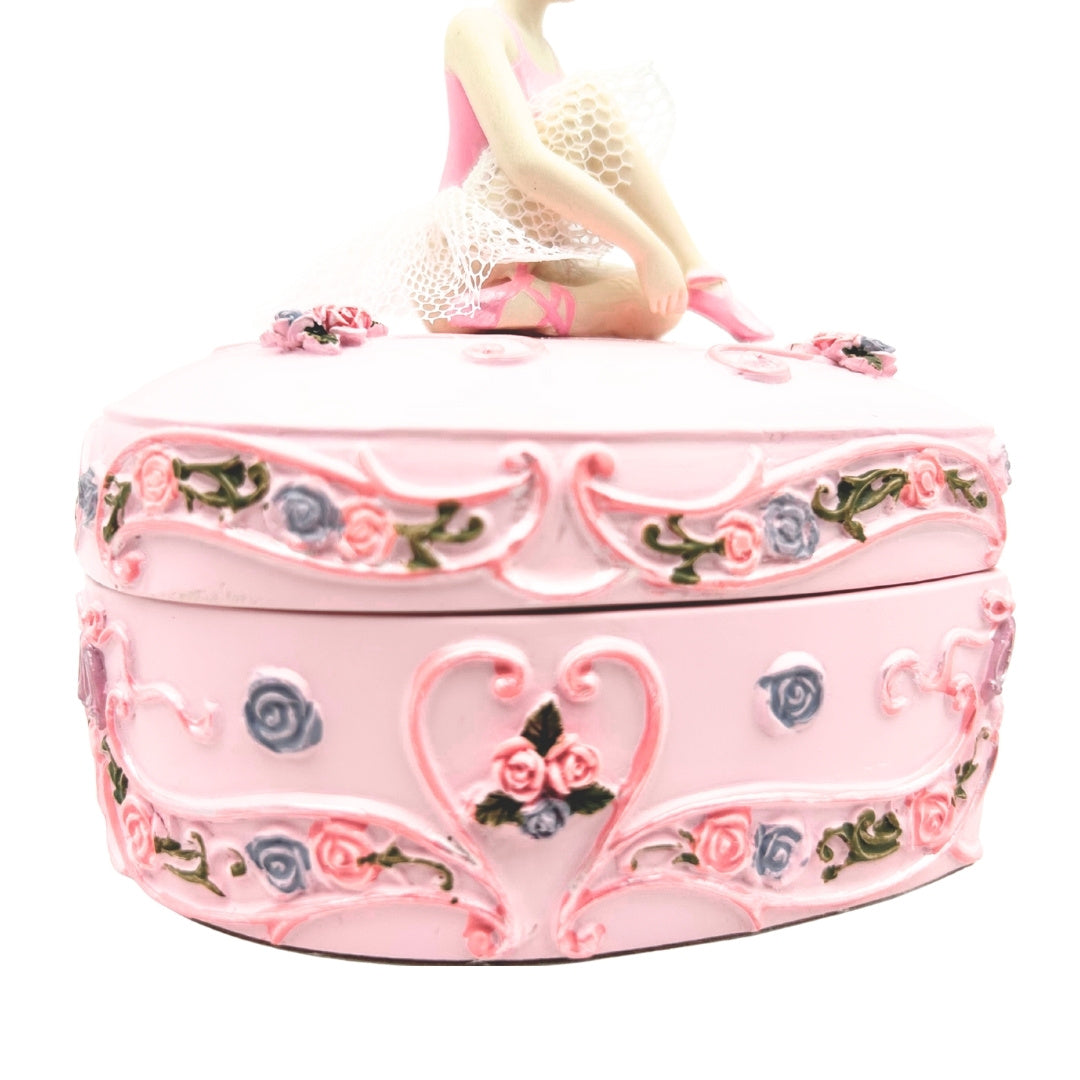 Zenélő doboz "Hattyúk tava" szív alakú balerina láda