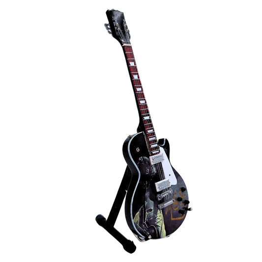 Led Zeppelin Jimi Page inspirálta mini gitár