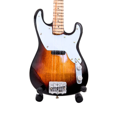Mini gitár Sting stílusában