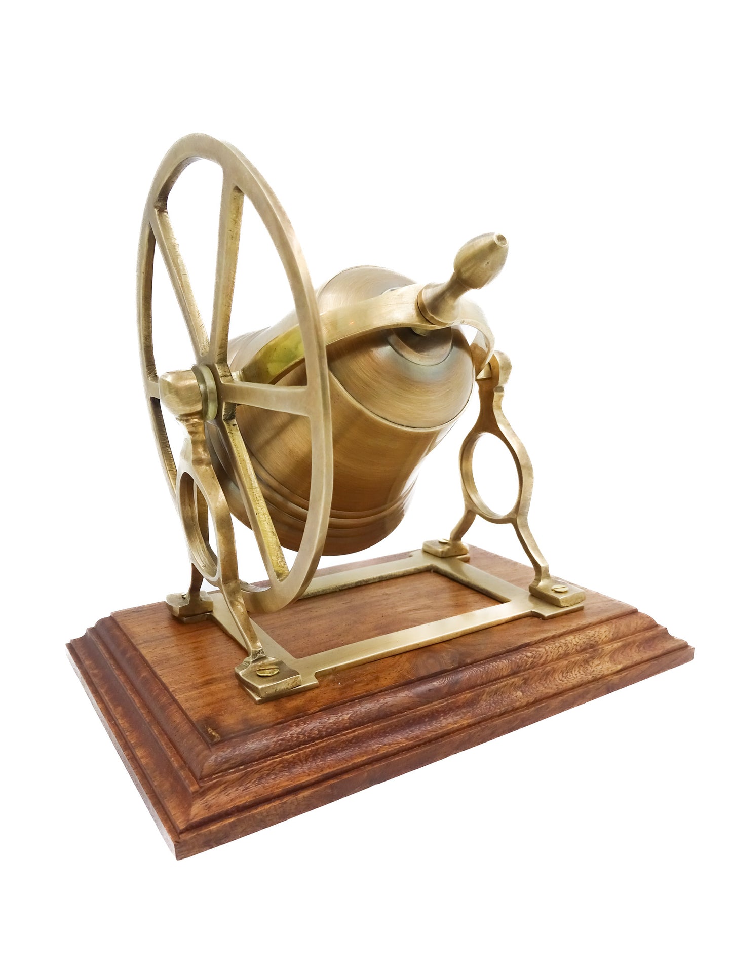 Forgó rézharang fa alapon