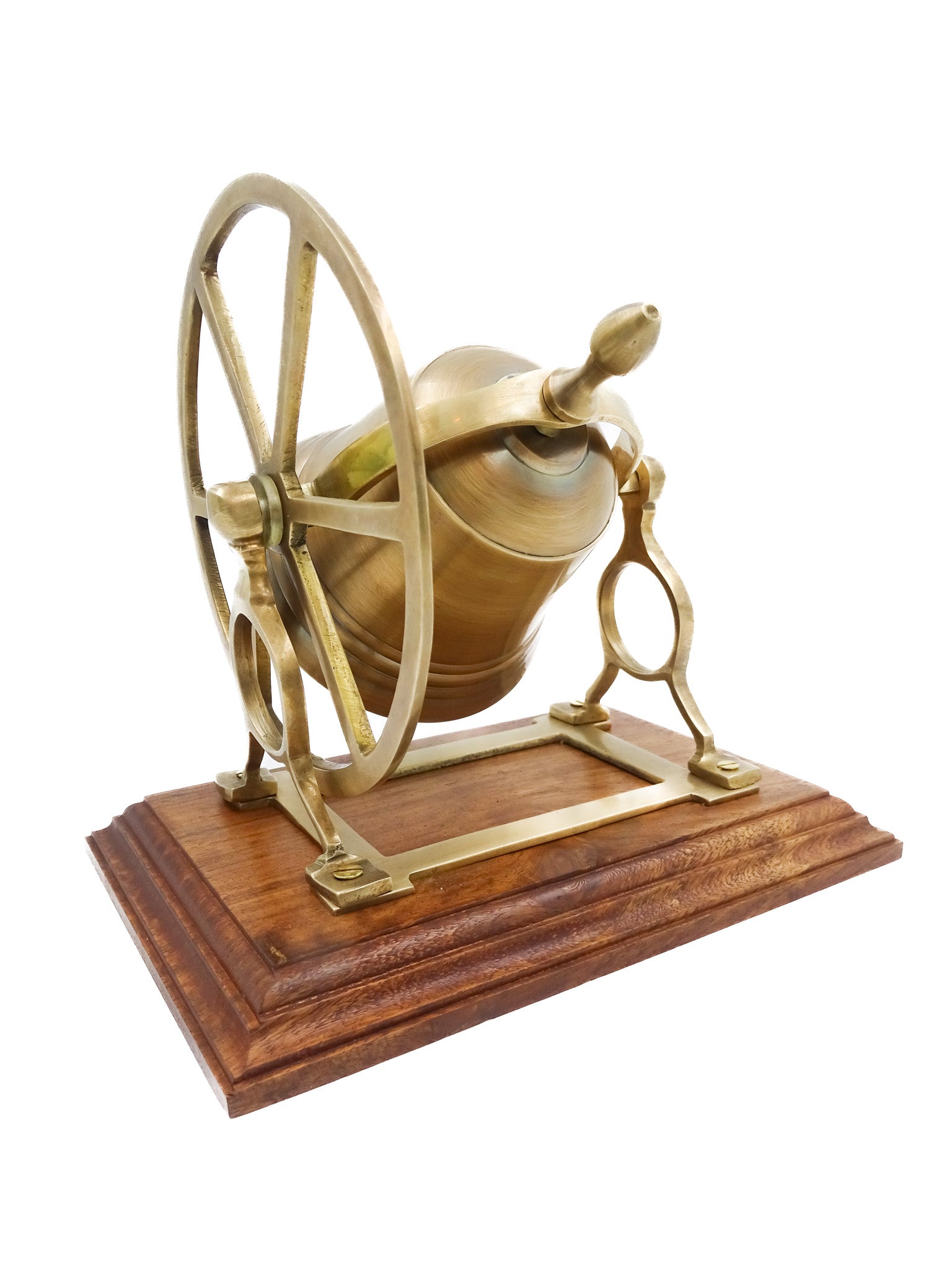 Forgó rézharang fa alapon