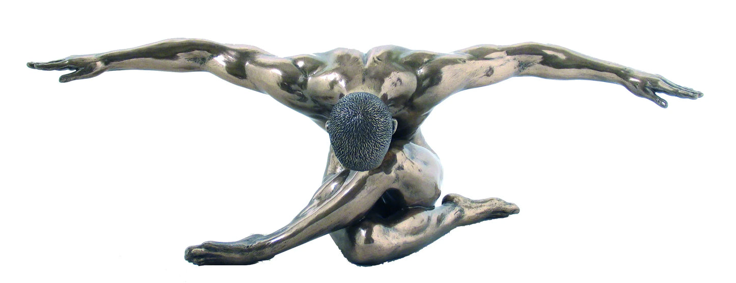 Nyitott karú férfi akt bronz bevonatú szobor