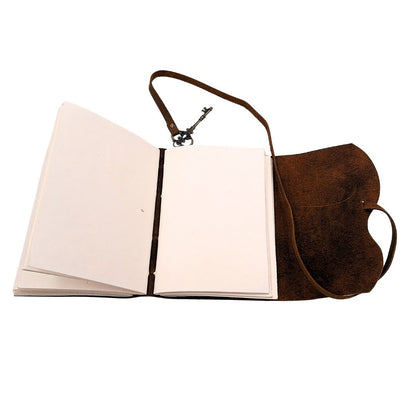 Bőr füzet Retro kulccsal és pánttal 200 oldal 18 x 13 cm - MODIANO