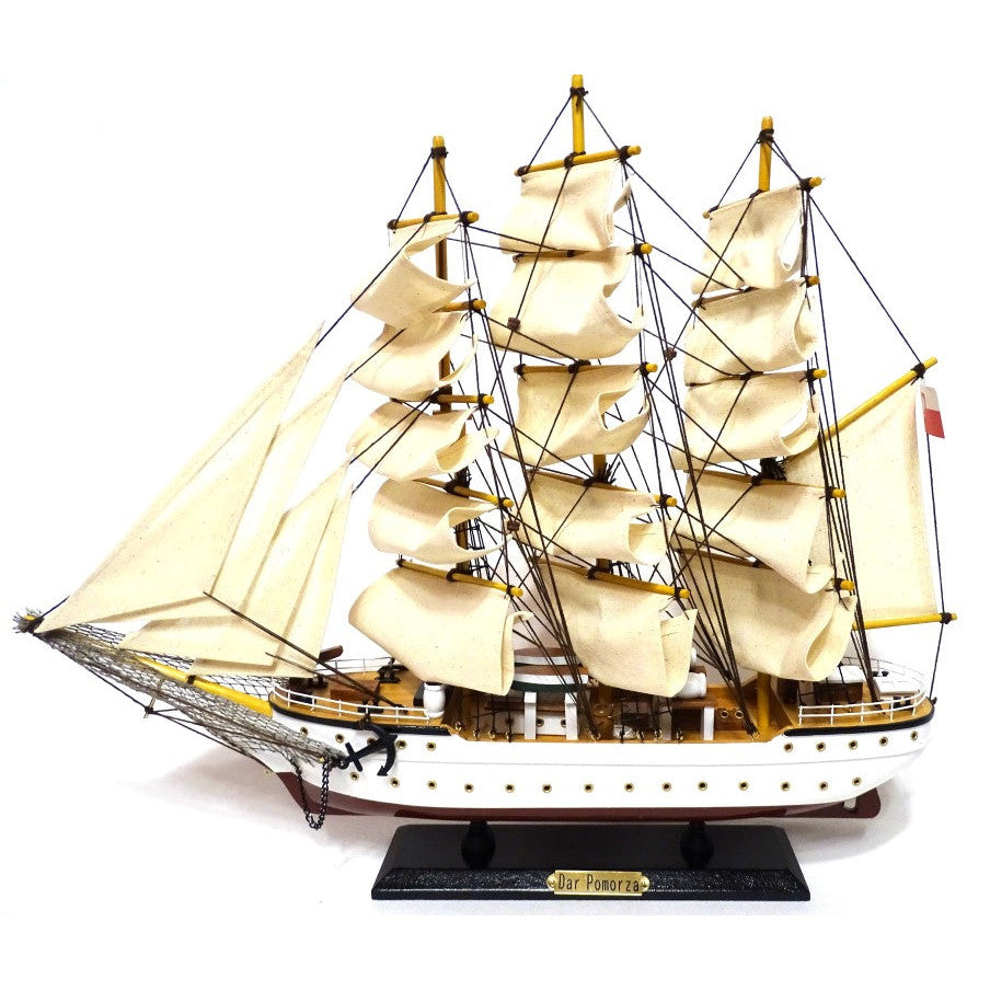 Dar Pomorza vitorláshajó modell 50 cm