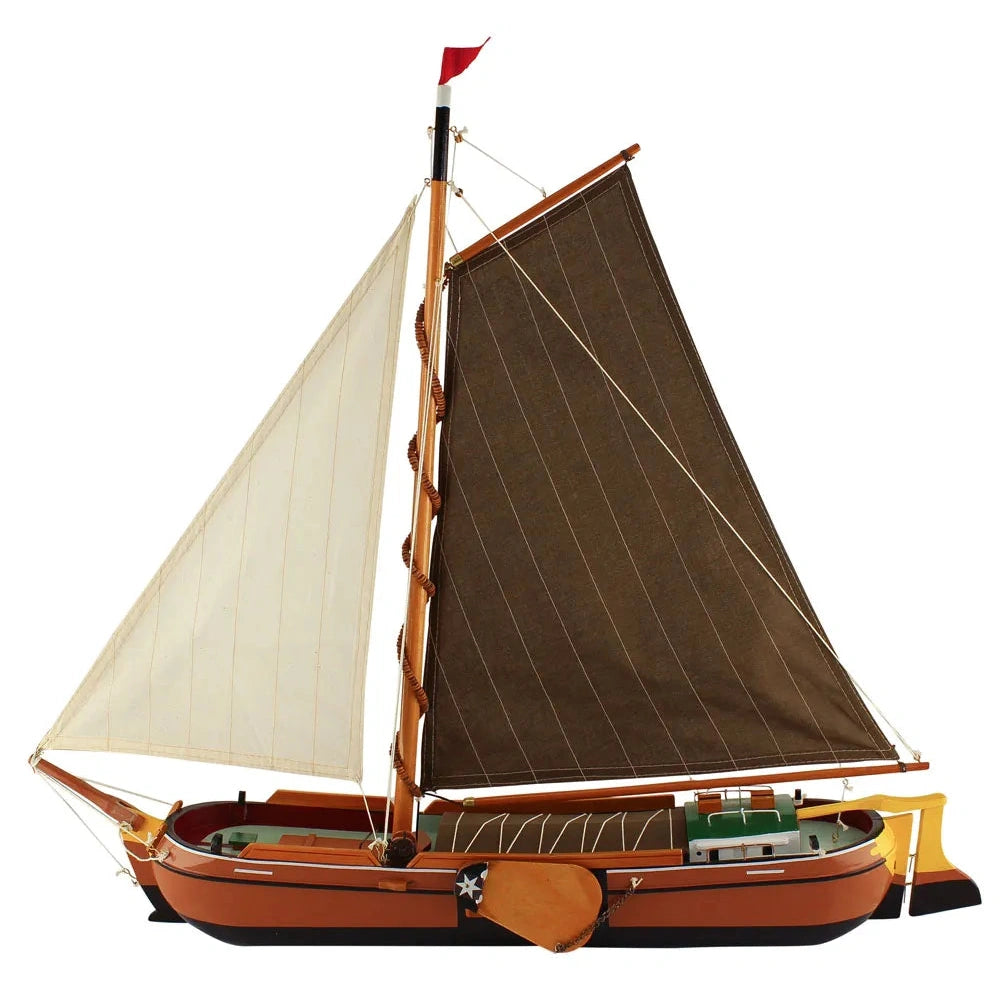 Hajó, fa vitorlával, H: 75 cm, M: 67 cm, Sz: 13,5 cm