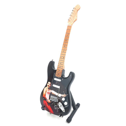 Mini gitár - a Guitar Heroes sorozatból