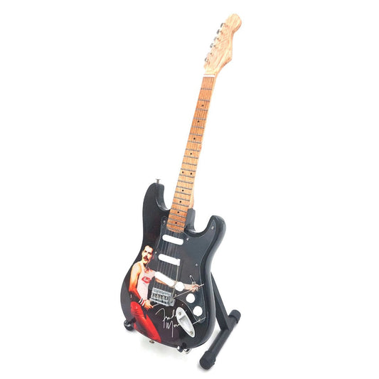 Mini gitár - a Guitar Heroes sorozatból