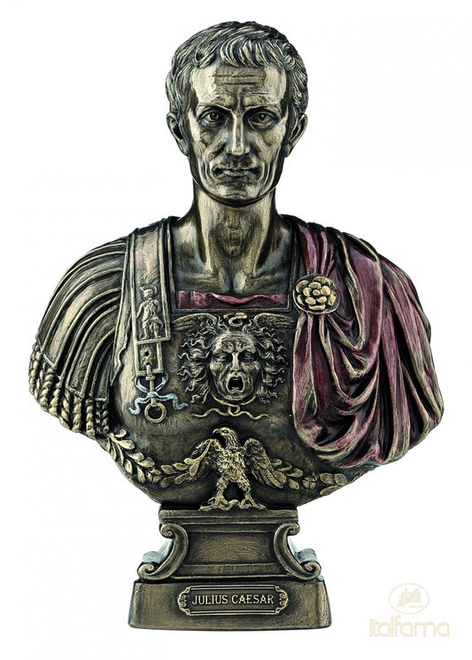 Julius Caesar mellszobor