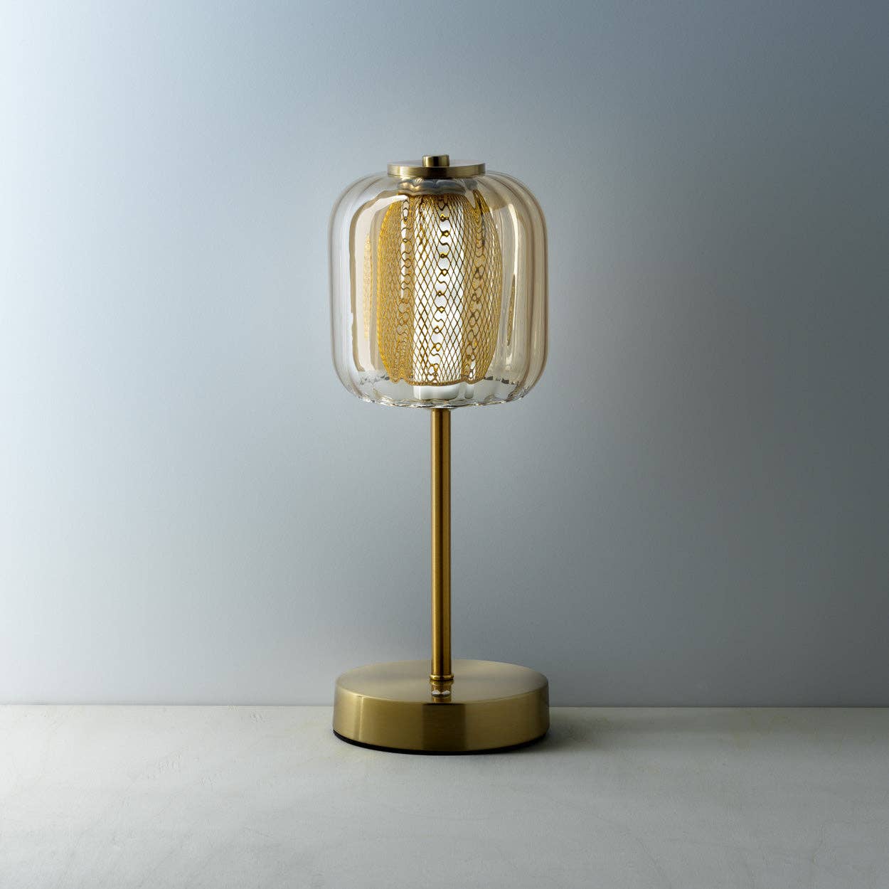 The Lighty Gaga LED asztali lámpa - MODIANO