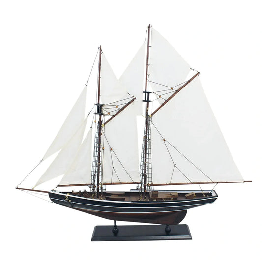 Vitorlás jacht - Bluenose, fa vászonvitorlákkal, h: 74cm, m: 66cm